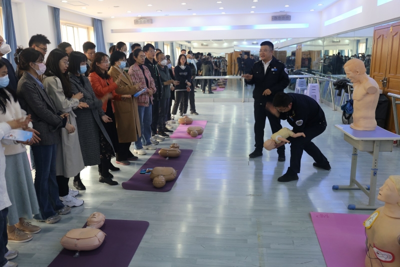 【“三抓三促”行動進行時】之十甘肅省緊急醫(yī)療救援中心赴西北中學(xué)開展意外傷害自救能力提升項目暨急救知識科普宣教活動