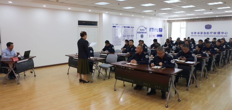 省緊急醫(yī)療救援中心舉辦學習總體國家安全觀專題輔導講座 省緊急醫(yī)療救援中心舉辦學習總體國家安全觀專題輔導講座