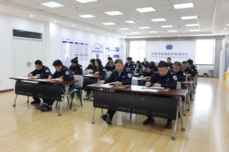 中心召開黨紀學習教育讀書班第一次集中學習暨黨紀學習教育宣講輔導會