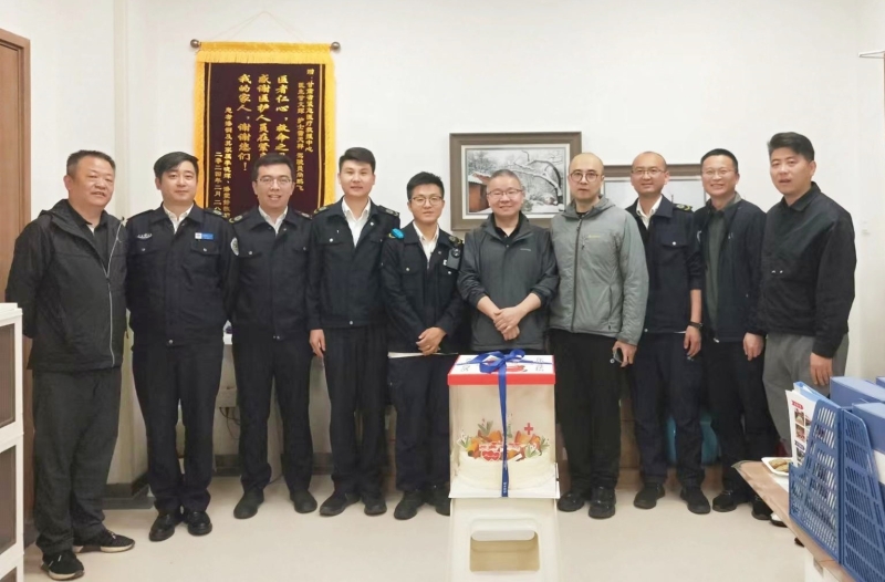 中心開(kāi)展“5?12國(guó)際護(hù)士節(jié)” 慰問(wèn)活動(dòng)